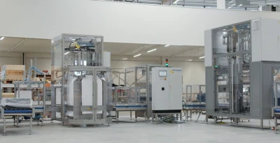 Cleanroom bag inserting and sealing | Niverplast
