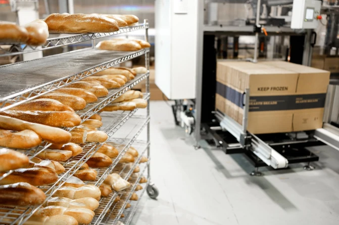 Niverplast | Anthony & Sons Italian Bakery