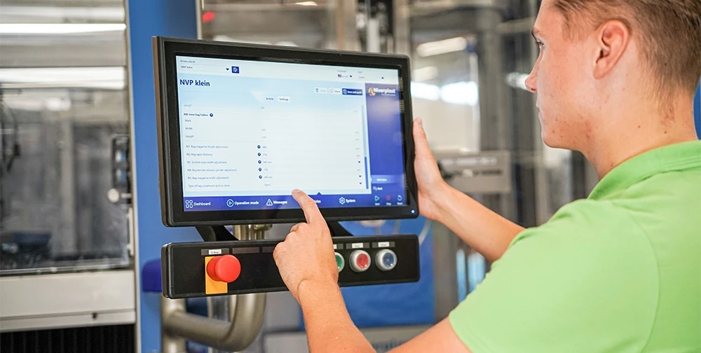 Niverplast | HMI Bediening