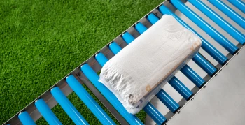 Laundry compressed by easypress header