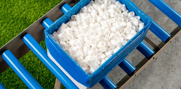 Moulding - Caps Small - Flap Down | Niverplast