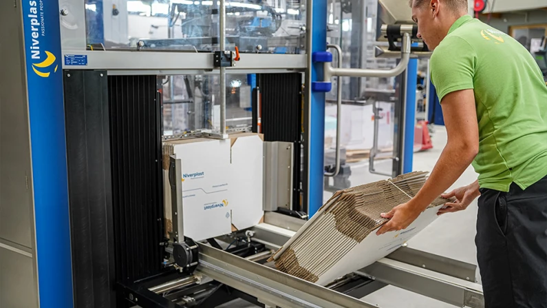 Features Lowest Cost | Combiplast | Niverplast