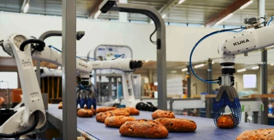 Pick place robot handling