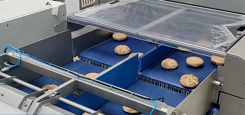 Kaiser roll packaging