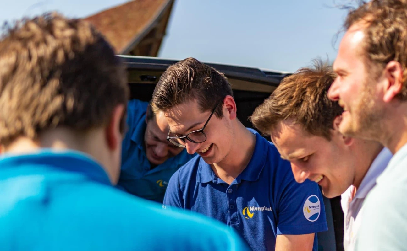 NIVERPLAST SERVICE 8249 1