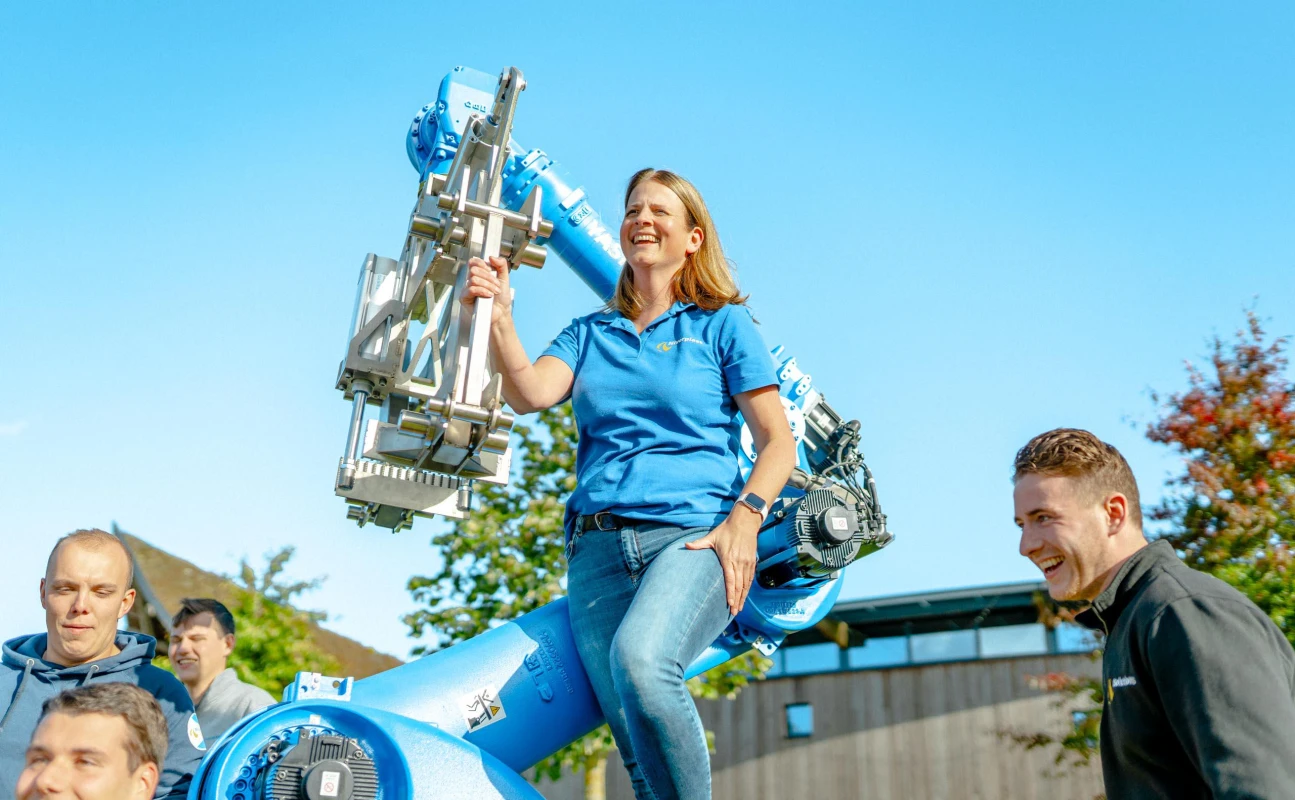 CM200109