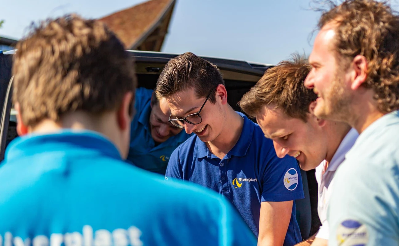 NIVERPLAST SERVICE 8249